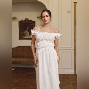 Nothing fits but dress